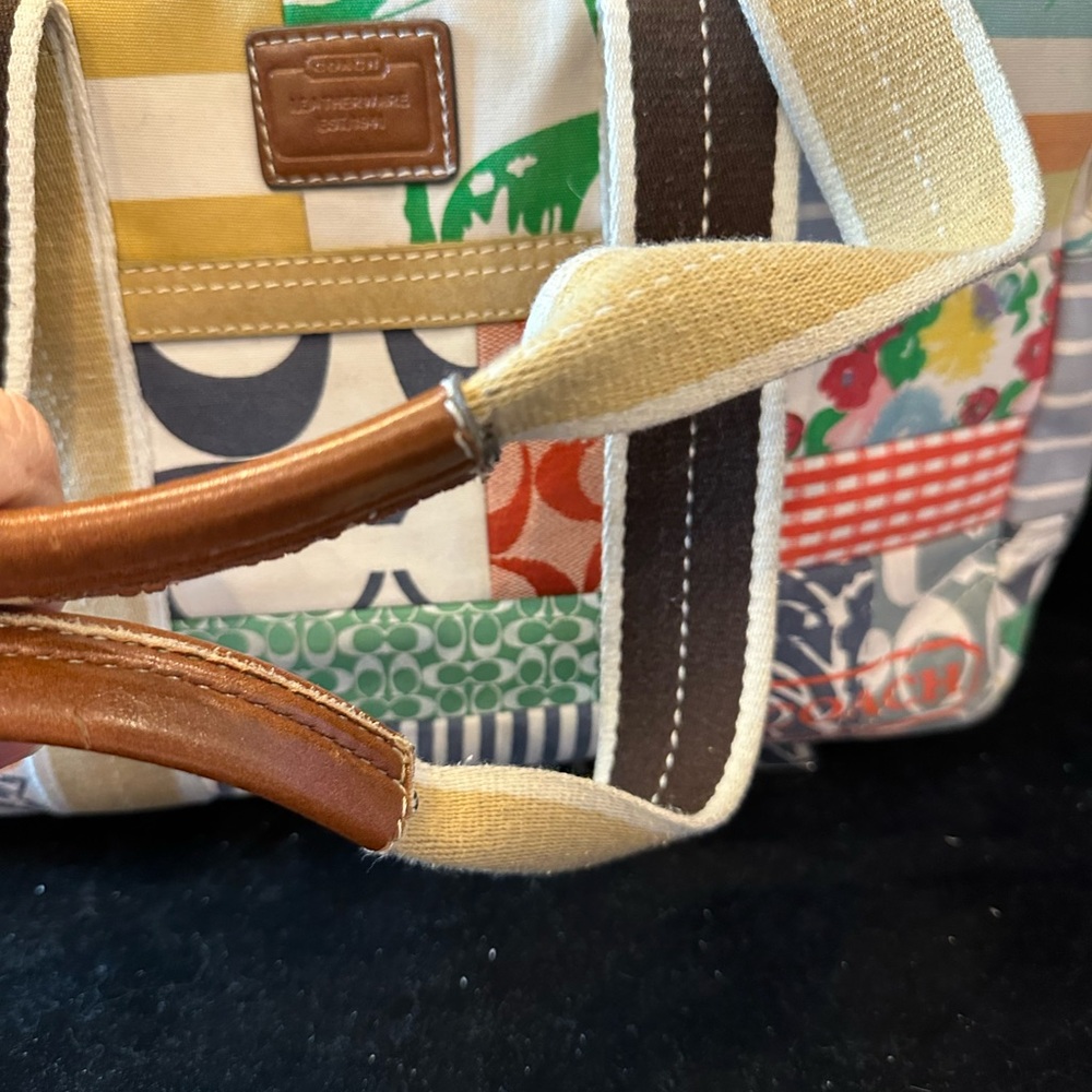 Coach Hampton 2006 Patchwork Canvas Tote in Multicolor with Tan Straps Vintage - Picture 15 of 15